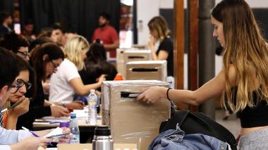 La UNLP elige quién conduce la vida estudiantil en cada facultad en La Plata