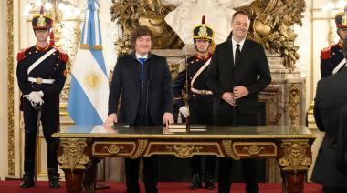 Manuel Adorni redefine su equipo y concentra poder en la nueva Jefatura de Gabinete