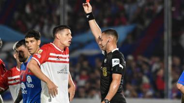 Sanción a Carrillo: un castigo desmedido que enciende el malestar en Estudiantes