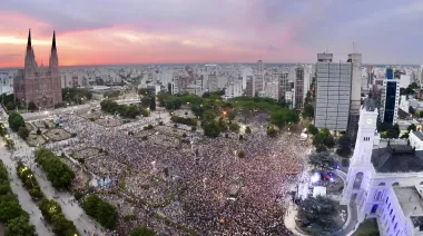 La Plata planifica su 143° aniversario: seguridad, salud y disfrute, un gran operativo en Plaza Moreno
