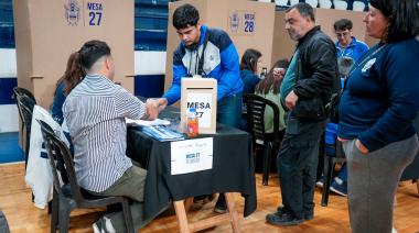 Vergonzoso inicio de elecciones en Gimnasia: no se podía votar por error en los padrones