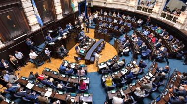 LEGISLATURA | El kiciliofismo pierde otra pulseada y el endeudamiento sigue en stand by