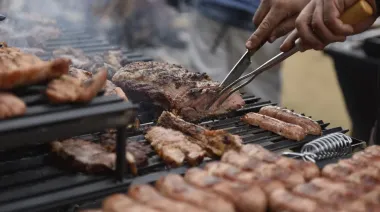 Lo de Seba crece y redobla la apuesta: nueva parrilla en Punta Lara sin abandonar su histórico local