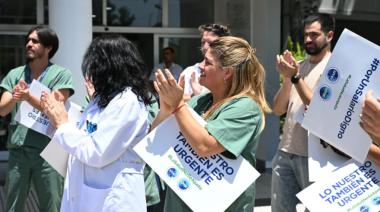 Trabajadores del Hospital El Cruce reclaman salarios dignos y rechazan la privatización