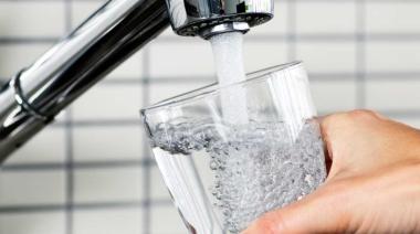 El agua más cara: audiencia clave para definir el aumento las tarifas en la Provincia