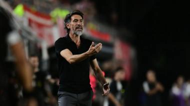 Eduardo Domínguez rompió el silencio: La salida de Edwuin Cetré a Boca y el picante aviso para el clásico