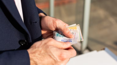 Por qué el salario no alcanza y crece la desconfianza pese a la baja de la inflación