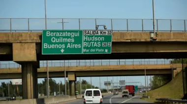 Cierran el enlace de la Autopista La Plata con la 25 de Mayo por obras