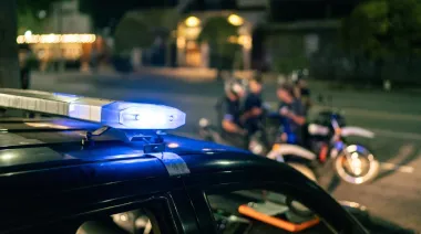 Denuncian a inspectores de tránsito por brutal agresión y robo de videos en Plaza Moreno