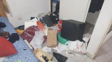 La Plata | Insólito: le desvalijaron la casa, fue a la comisaría y le volvieron a robar mientras hacía la denuncia