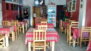 Robo a "La Norteñita": delincuentes saquearon un restaurante peruano a metros de una garita policial