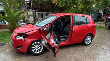 Accidente en Ensenada: cuatro heridos tras chocar dos autos en Punta Lara