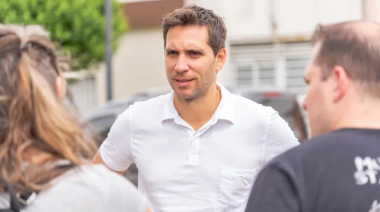 Passaglia cruzó a Kicillof por la cumbre de intendentes en La Plata