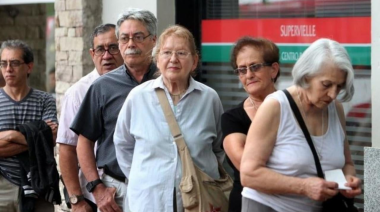 Jubilaciones: el bono de $70 mil perdió casi la mitad de su valor real