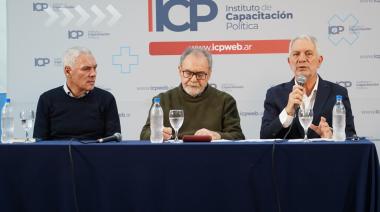 Alak y Cagliardi encabezaron una capacitación sobre las transformaciones del orden global