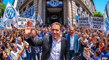 La cúpula de la CGT se abraza a Daniel Hadad en busca de un salvavidas electoral frente al avance libertario