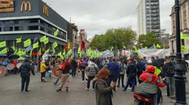 UOCRA: seguidores de Iván Tobar movilizaron para exigir la liberación de su líder