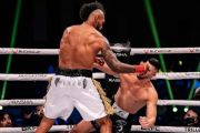 Brutal nocaut en tres segundos sacude el mundo del boxeo sin guantes