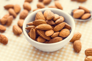 Almendras para grasa visceral: el fruto seco ideal para cuidar tu corazón