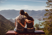 ¿Por qué algunas parejas eligen vivir separadas?