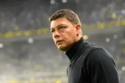 Battaglia cruzó a Cascini y dejó abierta la puerta a la oposición de Boca
