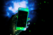 Cómo limpiar tu teléfono celular y reducir gérmenes