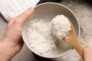 Cómo hay que lavar el arroz para que quede suelto y nutritivo