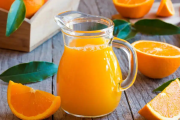 Jugo de naranja: cómo tomarlo sin afectar tu salud