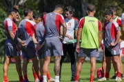 Estudiantes define su lista para la Copa Libertadores a la espera de refuerzos y ventas clave