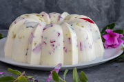 Tarta de gelatina de yogur: receta fácil y sin horno