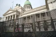 Megaoperativo por la Tercera Marcha Federal Universitaria: Congreso blindado y tensión política