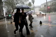 Tormentas, lluvias y descenso de temperatura: alerta del SMN para el AMBA y varias provincias