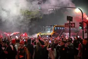 Estudiantes prepara un banderazo histórico para recibir a Flamengo