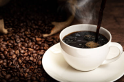 Café negro: cómo tomarlo reduce riesgos y mejora la salud