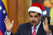 Fuegos artificiales en El Helicoide marcan inicio adelantado de la Navidad en Venezuela