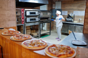 Por la crisis, los restaurantes dejan la carne y se vuelcan a pizzas y pastas