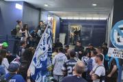 Crisis en Gimnasia: socios fueron a la sede a exigir explicaciones a la dirigencia | VIDEOS