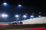 Una noche de extremos en Qatar: Colapinto toca fondo mientras McLaren vuela