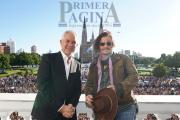 La Plata: Alak distinguió a Johnny Depp como Visitante Ilustre