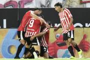 Estudiantes borró de la cancha a Boca y celebró un triunfo con sabor a revancha