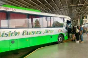 Tarifazo en micros: viajar de La Plata a CABA costará casi $10.000 por día