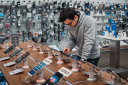 Qué características mirar antes de comprar un celular económico