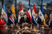 Javier Milei busca montar una "cumbre azul" de la derecha regional para tapar la crisis interna