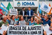 Malestar de afiliados: el pedido de intervención a IOMA que pone bajo presión a la gestión de Kicillof y Homero Giles