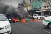 Uber, DiDi y taxis: la pelea por las calles de La Plata terminó a las piñas