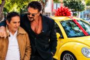 Arjona le regaló un auto al taxista que inspiró su gran éxito musical