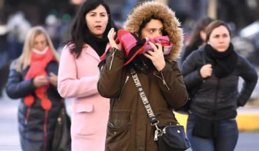 Miércoles ventoso y con marcado descenso de temperatura en el AMBA