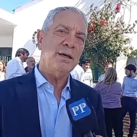 Alak lanzó un programa para promover el empleo joven