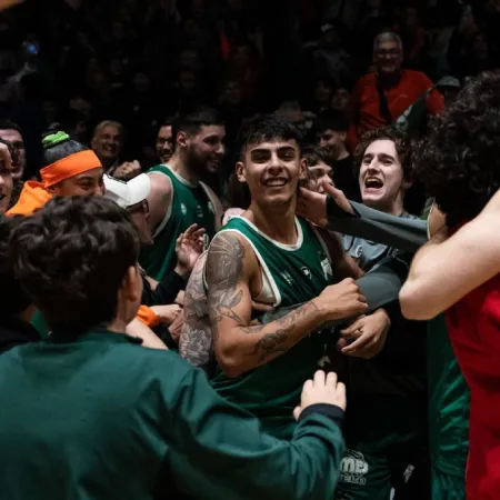 Triple histórico de aro a aro y triunfo agónico de Ferro
