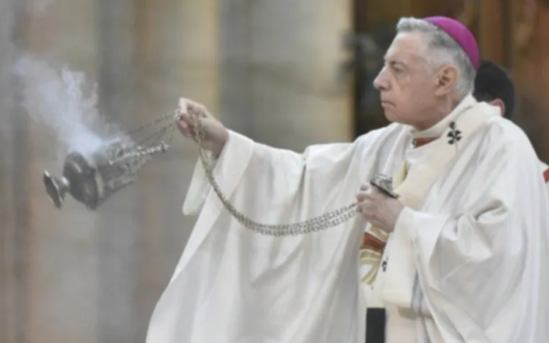 Aguer con el diablo en sus labios: para criticar al Papa habló de "humo de Satanás"